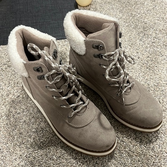 Lined Booties - Picture 1 of 2